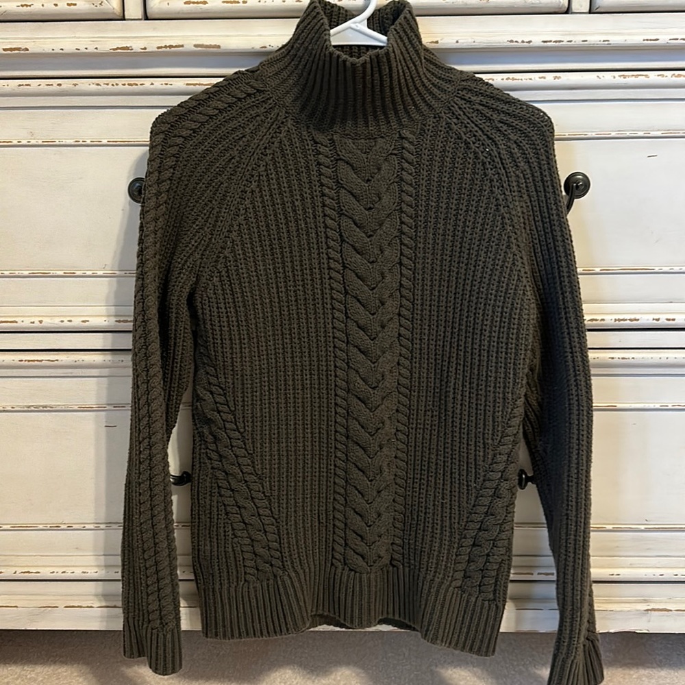 Lululemon cable pullover sweater